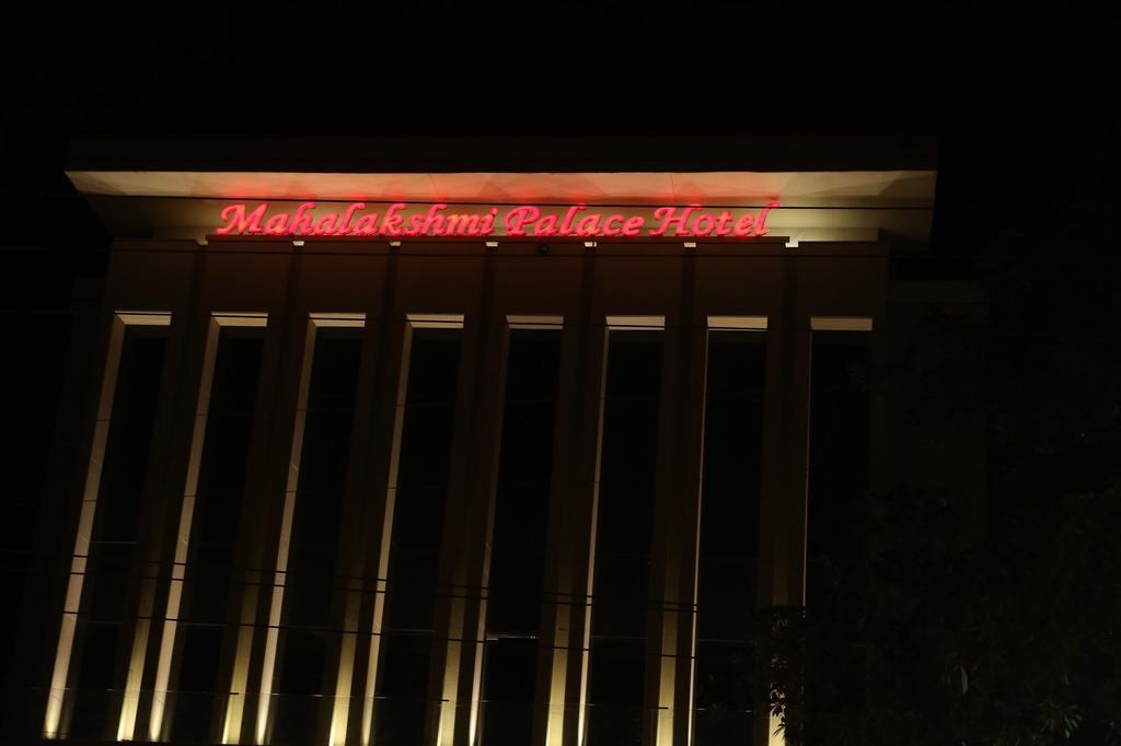 Mahalakshmi Palace Hotel Faridabad Exteriör bild